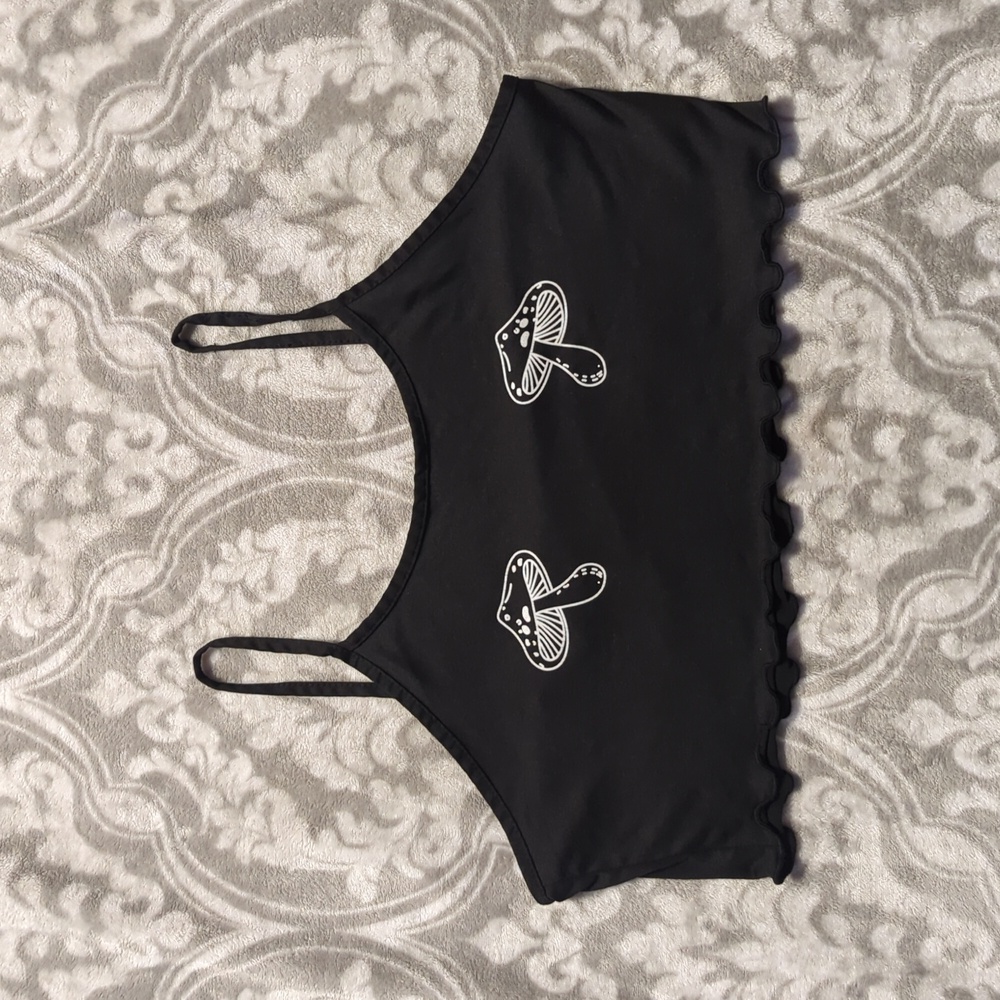 Black Mushroom Crop Tank Top